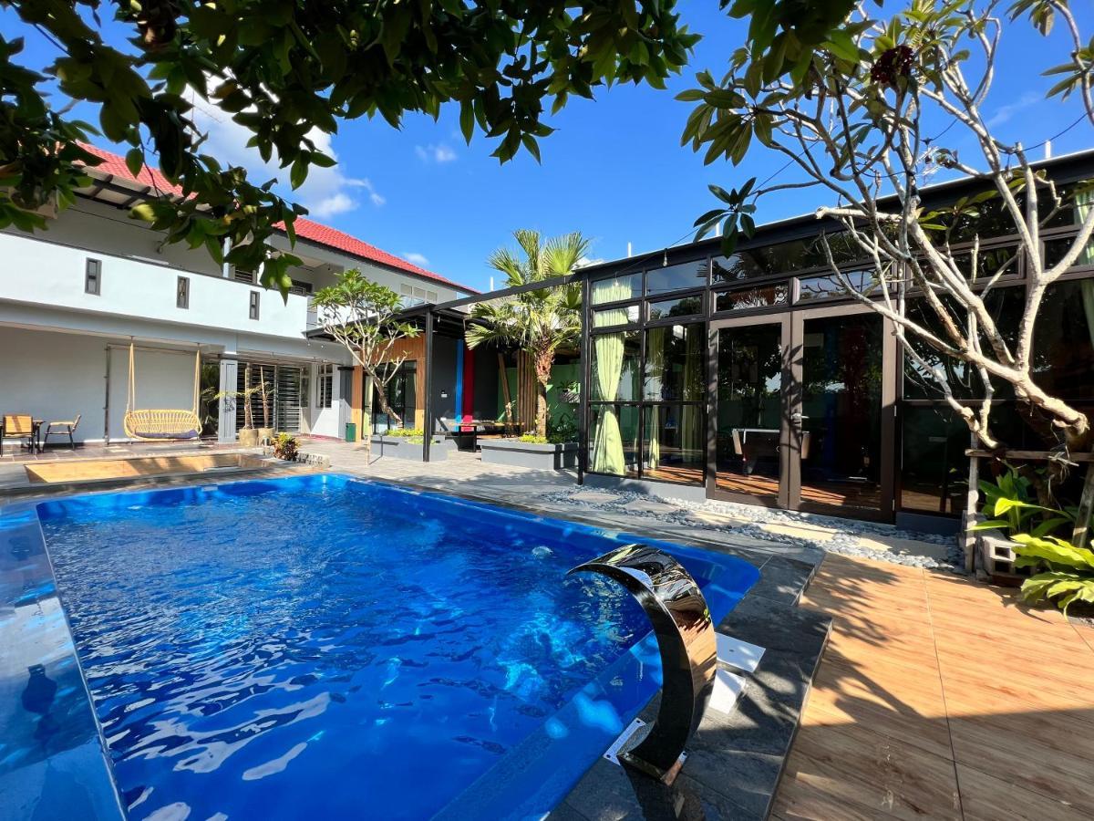The Uniique Haus - Johor 1St Staycation Water Dining Experience 新山 外观 照片