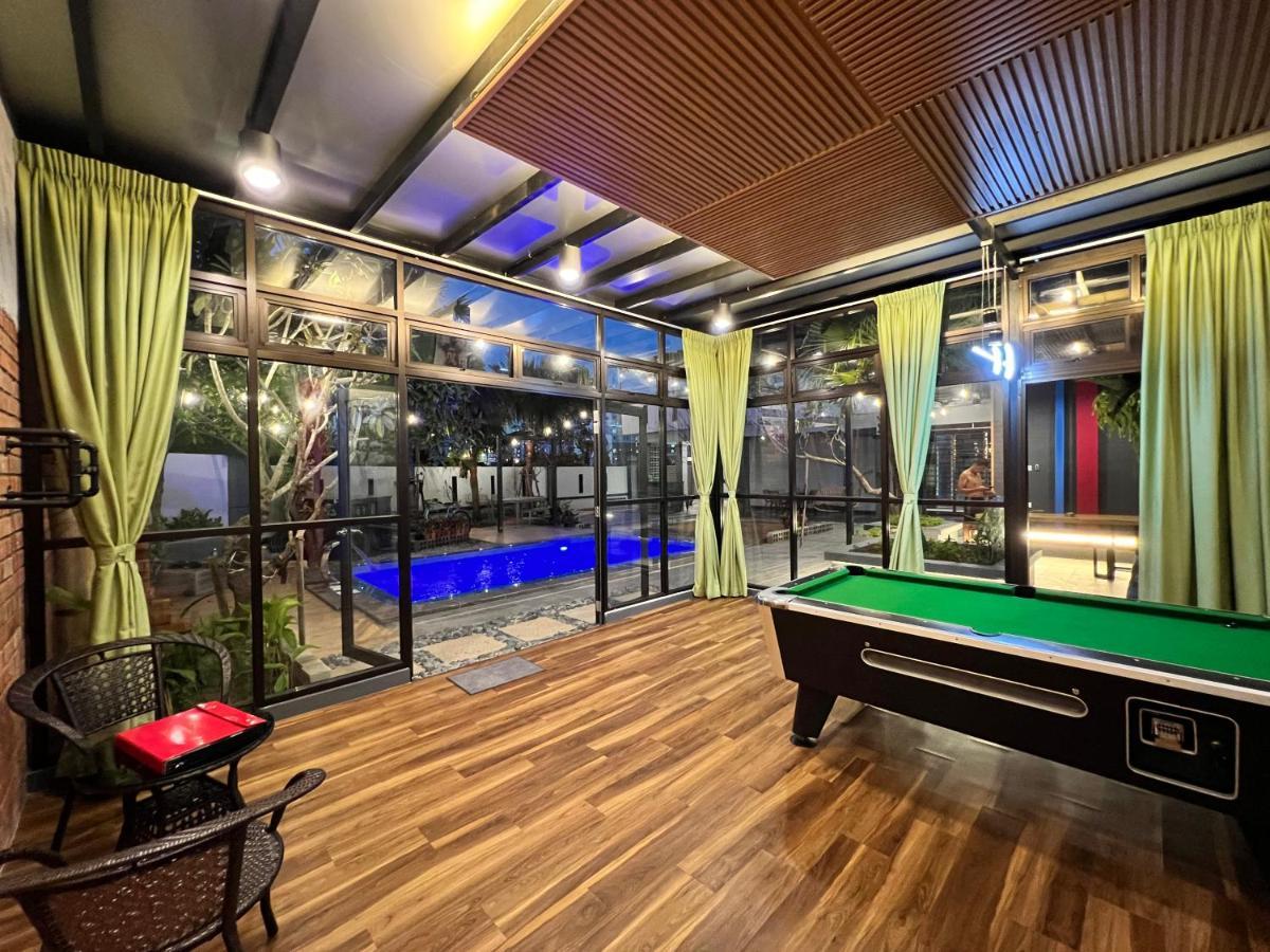 The Uniique Haus - Johor 1St Staycation Water Dining Experience 新山 外观 照片
