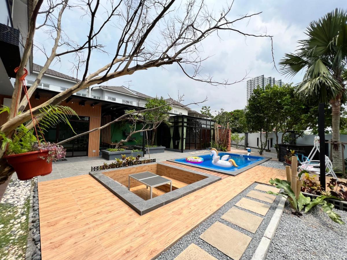 The Uniique Haus - Johor 1St Staycation Water Dining Experience 新山 外观 照片